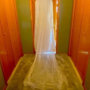 Double layer veil approx 12’